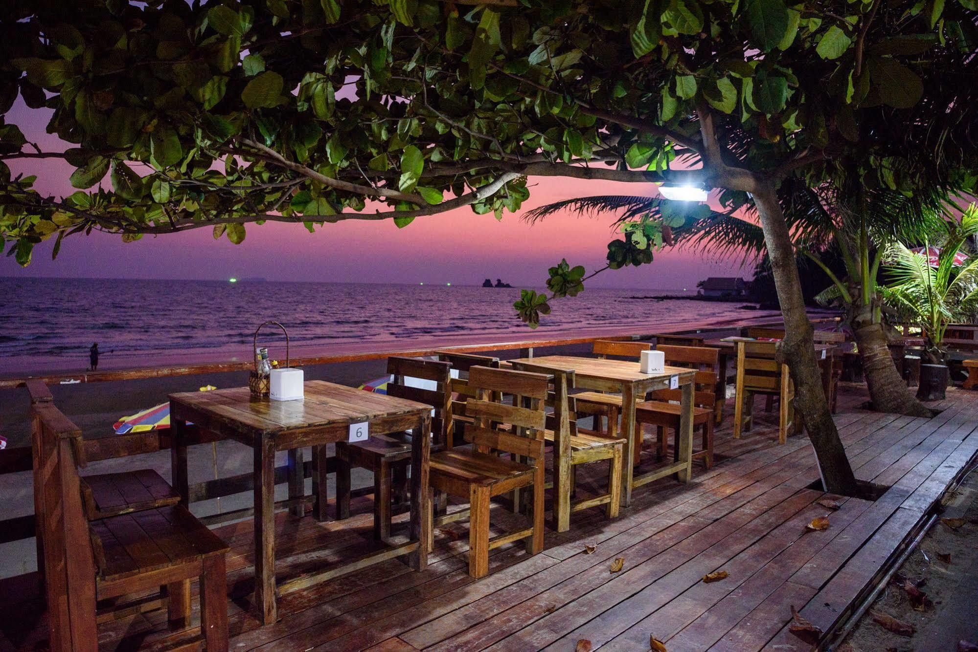 Baansuan Aokhai Beach Resort Mae Phim Eksteriør bilde