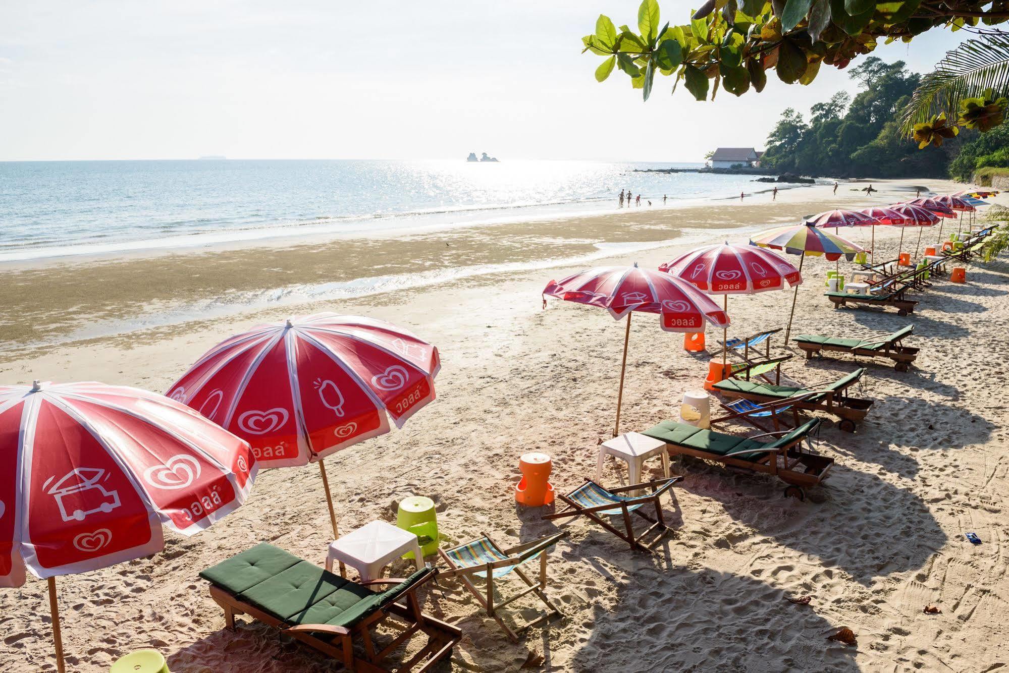 Baansuan Aokhai Beach Resort Mae Phim Eksteriør bilde